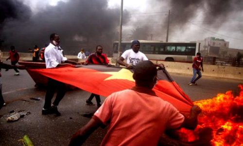 MANIF MPLA