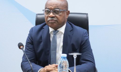 Mário Oliveira afunda meios apreendidos – apenas TV Zimbo sobrevive no meio de um império confiscado