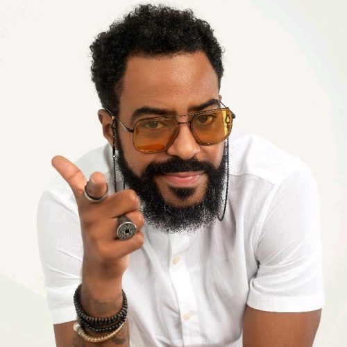 Tiago Costa critica João Lourenço e compara MPLA a “mulher tóxica”