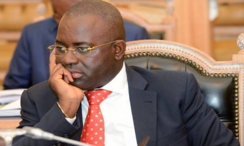 PGR devolve passaporte a antigo Governador do BNA Valter Filipe e levanta proibição de saída do país