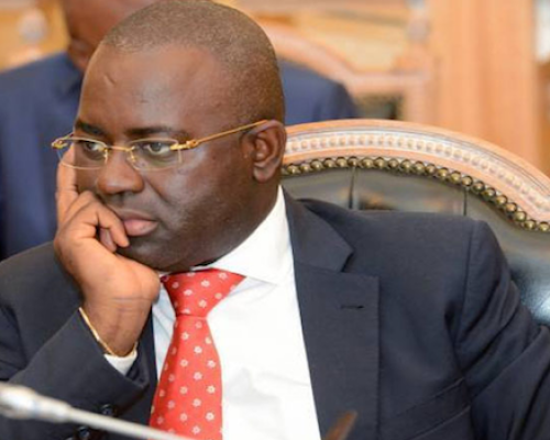 PGR devolve passaporte a antigo Governador do BNA Valter Filipe e levanta proibição de saída do país