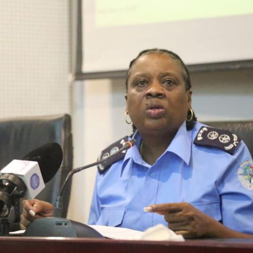 Comando Geral da Polícia Nacional nega ter efetivos em estado de extrema miséria