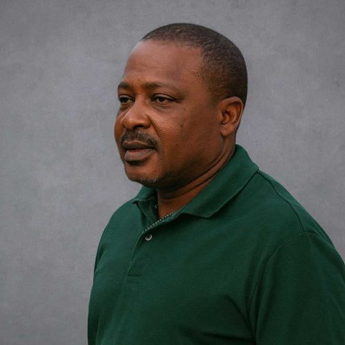 PR condecora oficial que mandou matar Isaías Cassule – noticia Club-k