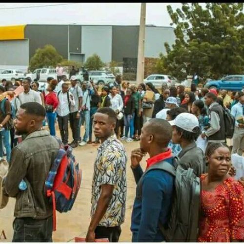 Meu povo de cinturão preto — Coque Mukuta