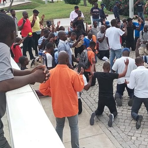 Sonangol e o braço de ferro contra os ex-trabalhadores despedidos